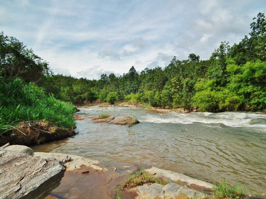 Scenic Chaem River, Thailand | River | Scenery | Water | Waterfall | Sky | Travel | Tree | Nature