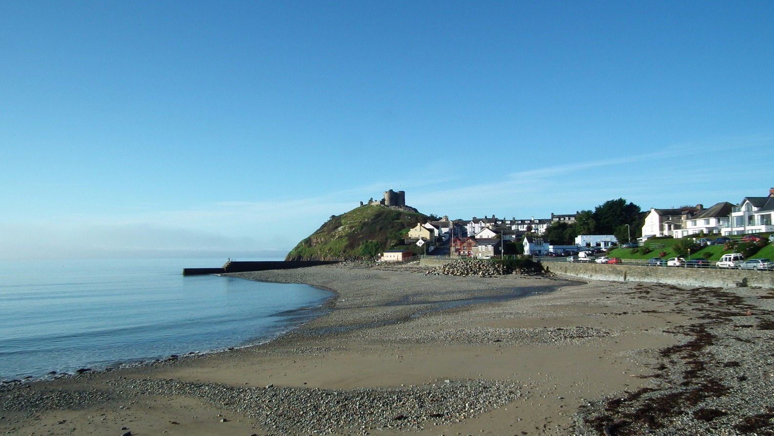 Criccieth Coast, Coast | Coastal | Sea | Water | Blue | Sky | Season | Scenery | Wales | Beauty | Sand