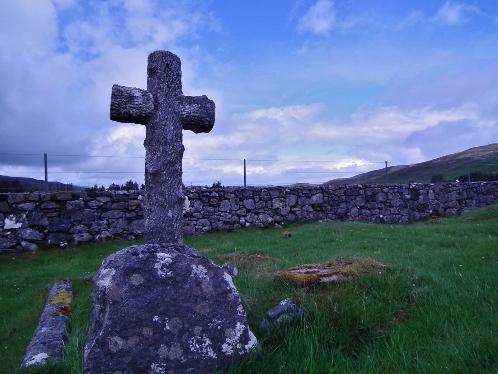 Stone cross, Stone | Cross | Graveyard | Travel | Scotland | Grass | Scenery | Sky | People | History