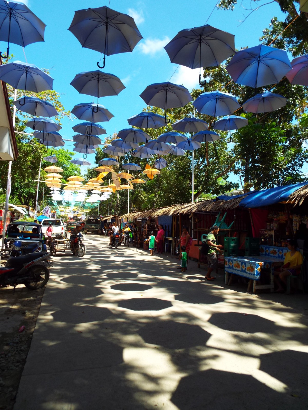 Street of umbrella sombreros, Shade | Shadow | Street | Market | People | Palawan | Travel | Summer | Sun | Sunlight | Sunshade | Sunshine | Culture
