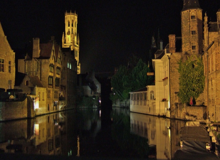 Night In Bruges , Canal | Water | Night | Reflection | Brugges | City | Architecture