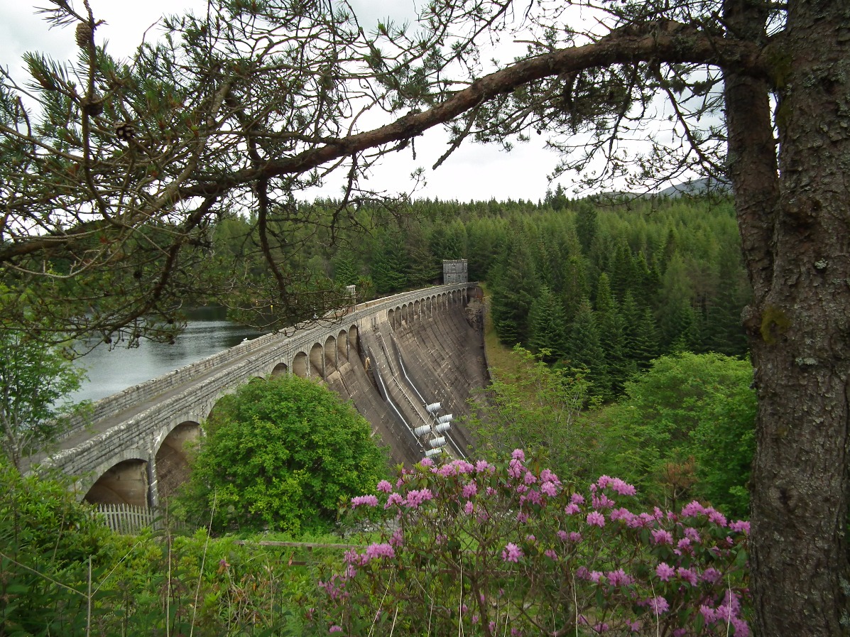 Dam, Water | Brick | Bridge | Arch | Architecture | Scotland | Flower | Tree | Electricity | History