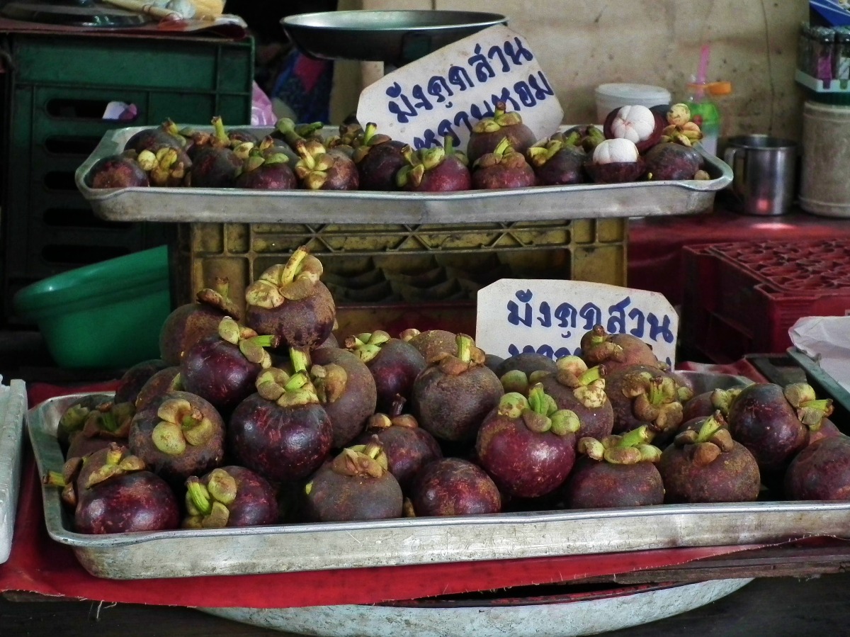 Purple Mangosteen, Fruit | Purple | Edible | Thailand | Market | Sweet | Juicy | Travel