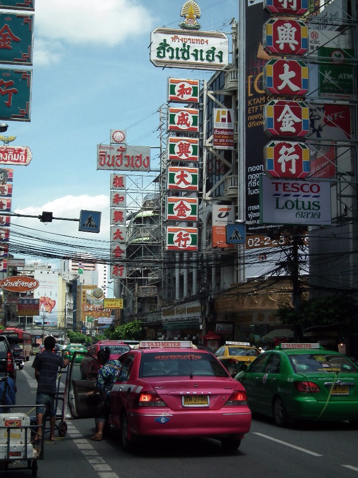 Chinatown Bangkok, Street | China | City | Bangkok | Car | People