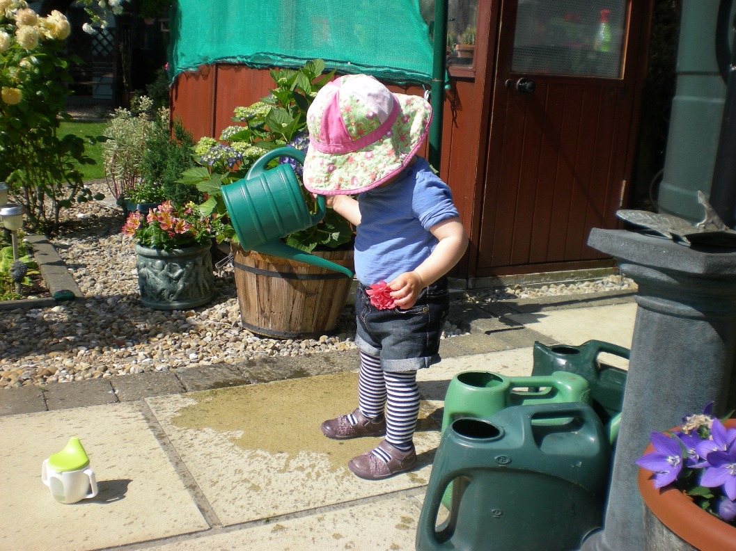 Childs Play - People , Child | Young | Hat | Garden | Summer | Water